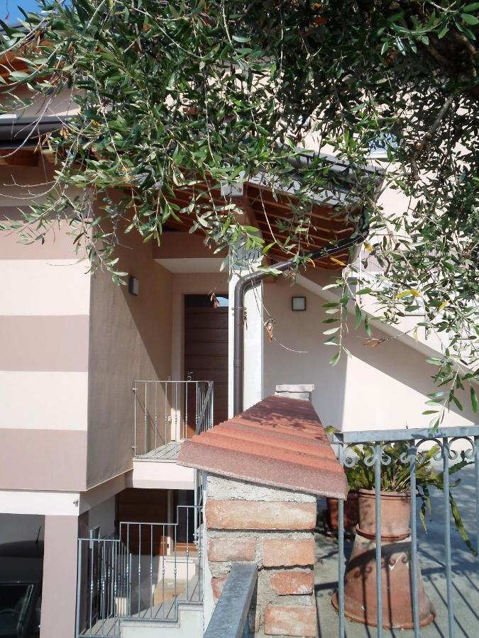 ロナートCasa Inesアパートメント エクステリア 写真